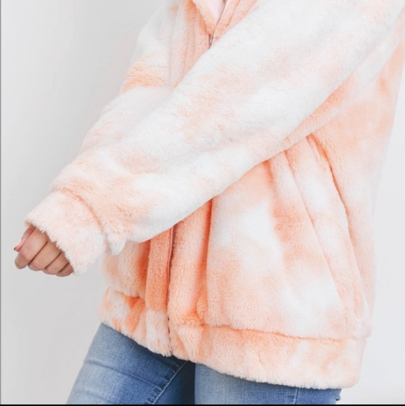 Nwt's Lux Storia Tyedye Faux Fur Zip up Jacket with Pockets - Picture 8 of 16